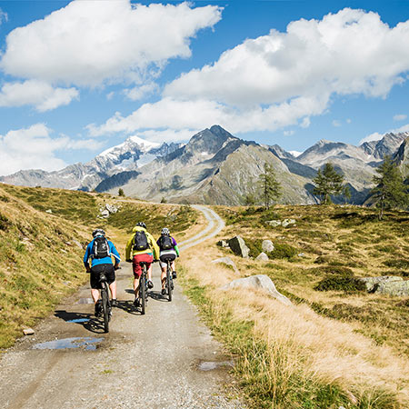 Fahrrad fahren und mountainbiken